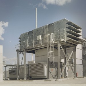 Photo d'une installation industrielle de prise d'air insonorisée